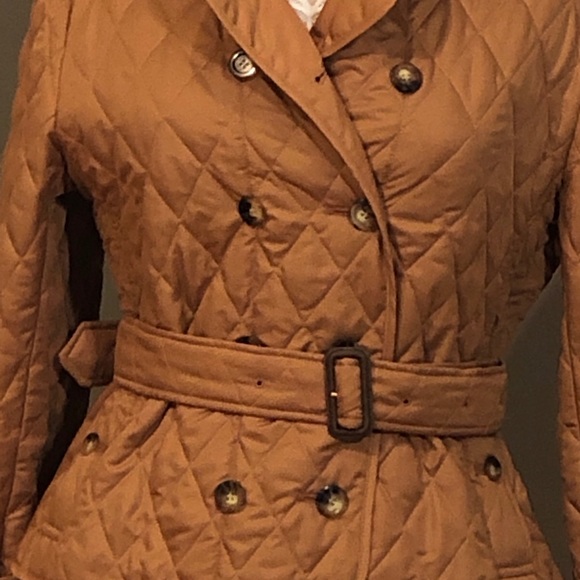 Burberry Diamond Quilted Jacket Authentic - Picture 2 of 10